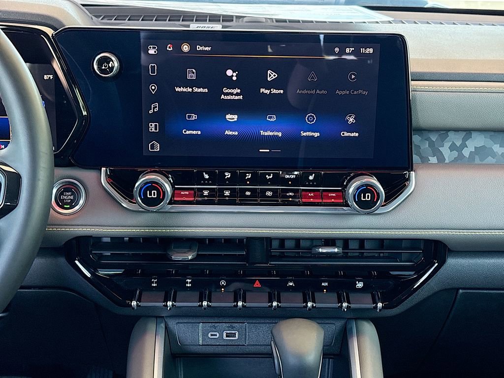 Used 2024 Chevrolet Colorado ZR2 w/ Technology Package image 14