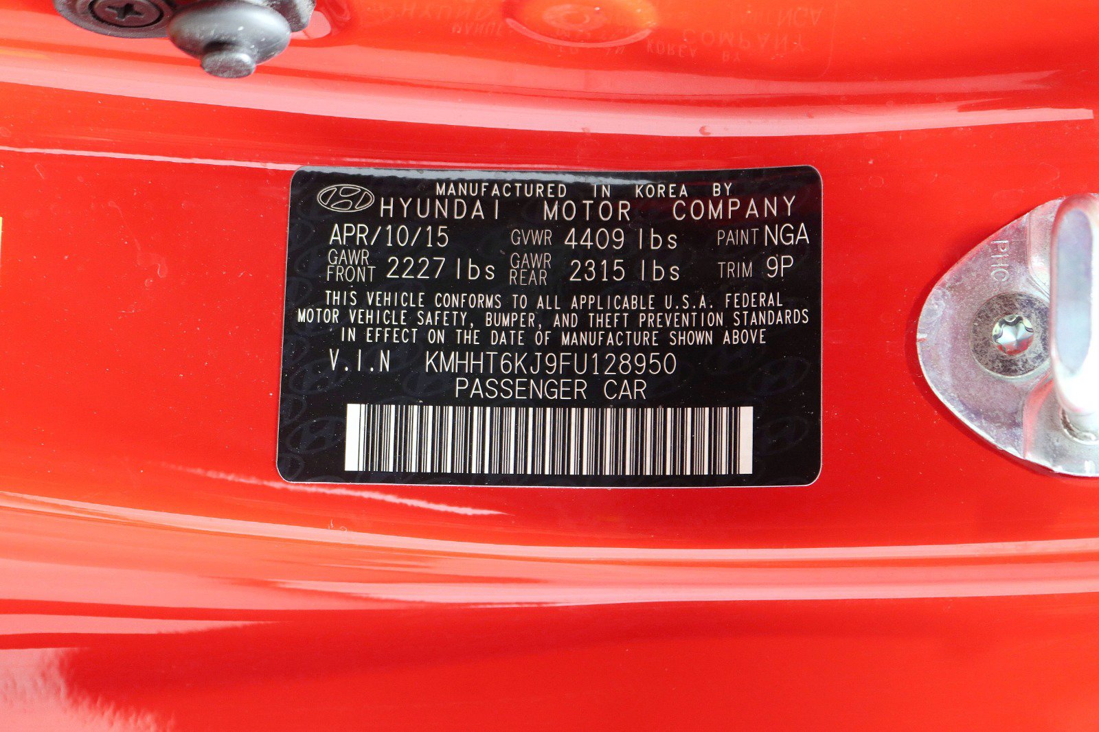 Used 2015 Hyundai Genesis 3.8 image 28