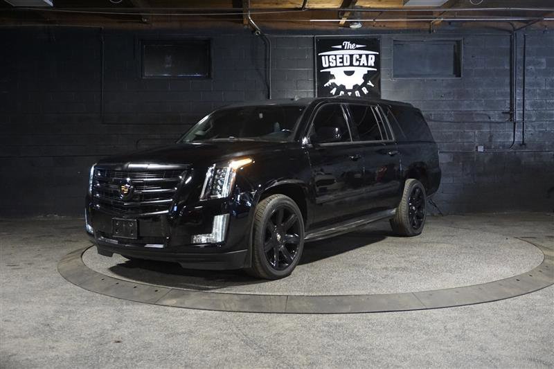 Used 2015 Cadillac Escalade ESV Luxury image 2