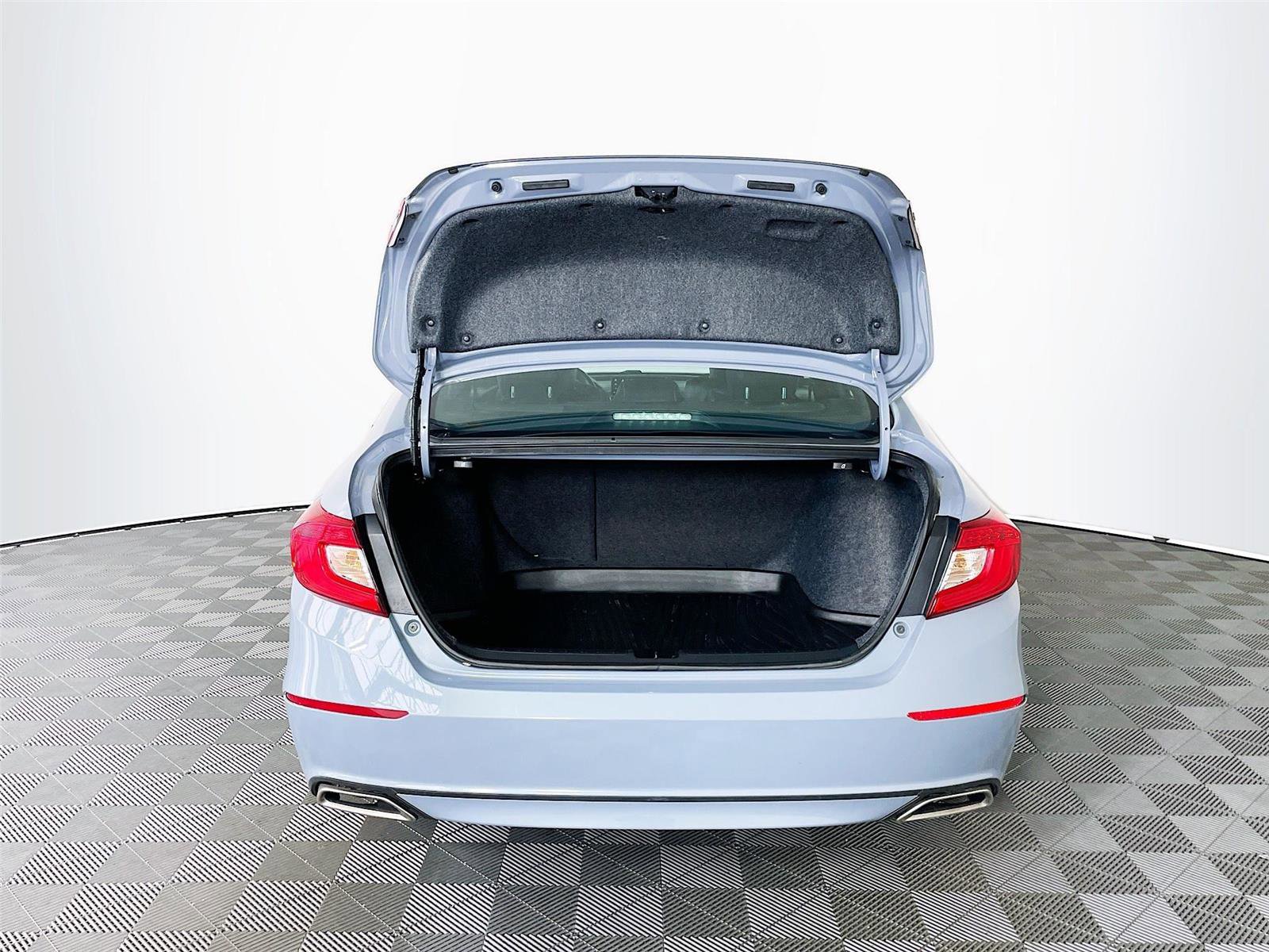 Used 2021 Honda Accord Sport image 31