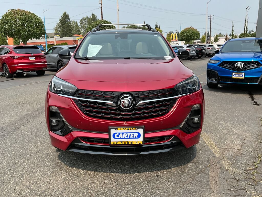 Used 2020 Buick Encore GX Essence w/ Experience Buick Package AWD/4WD image 2