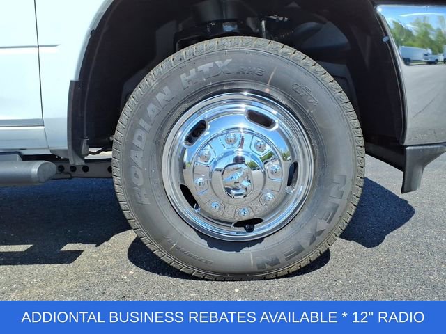 New 2026 RAM 3500 Tradesman AWD/4WD image 9