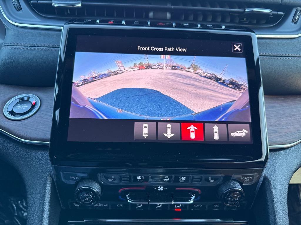 New 2025 Jeep Grand Cherokee L Summit w/ Obsidian Package image 37