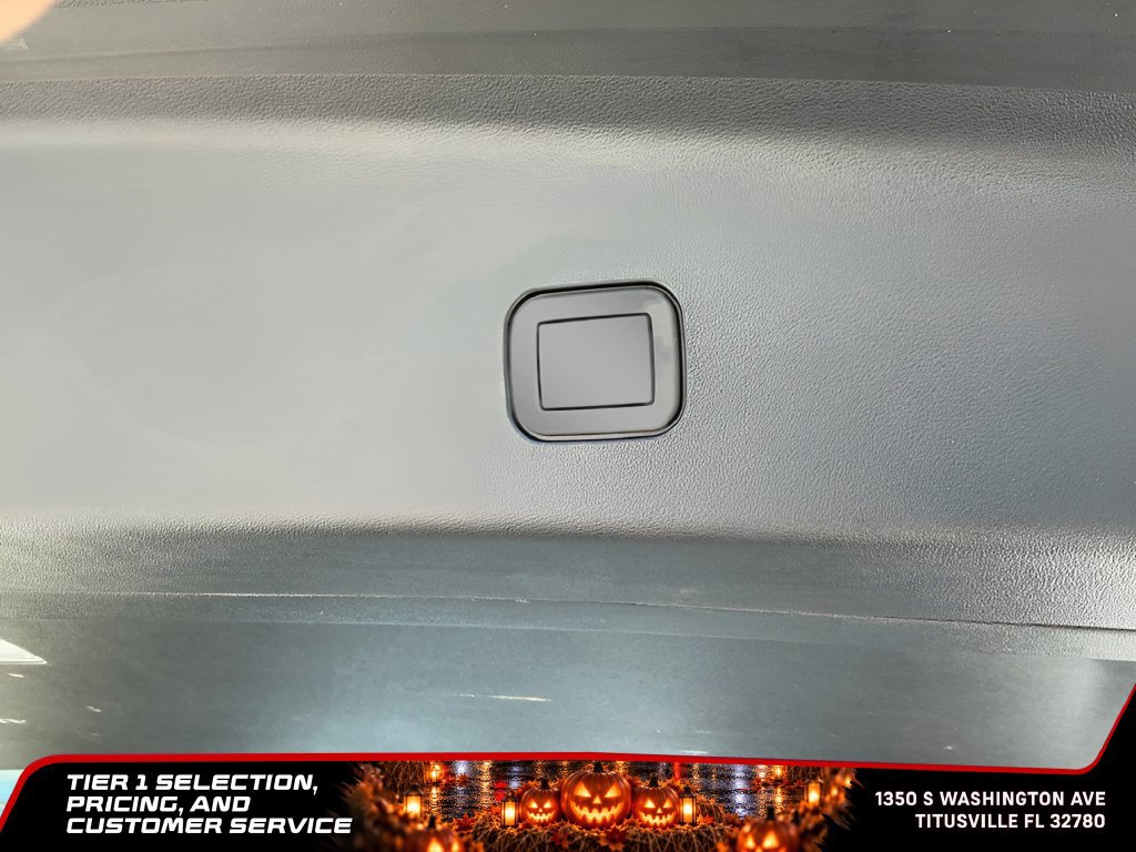 Used 2026 Cadillac Vistiq Sport w/ LPO, Floor Liner Package AWD/4WD image 24