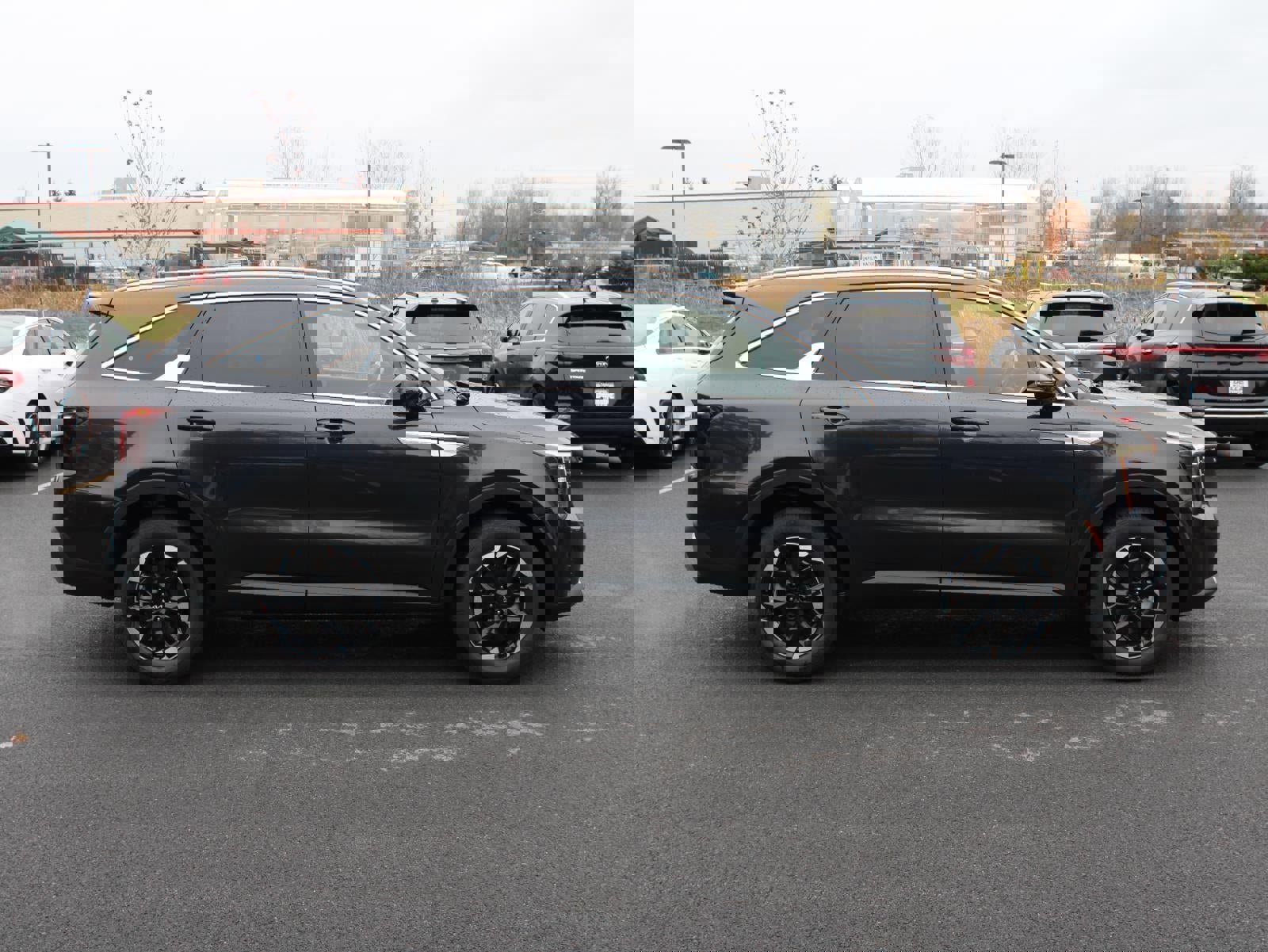 New 2026 Kia Sorento S image 4