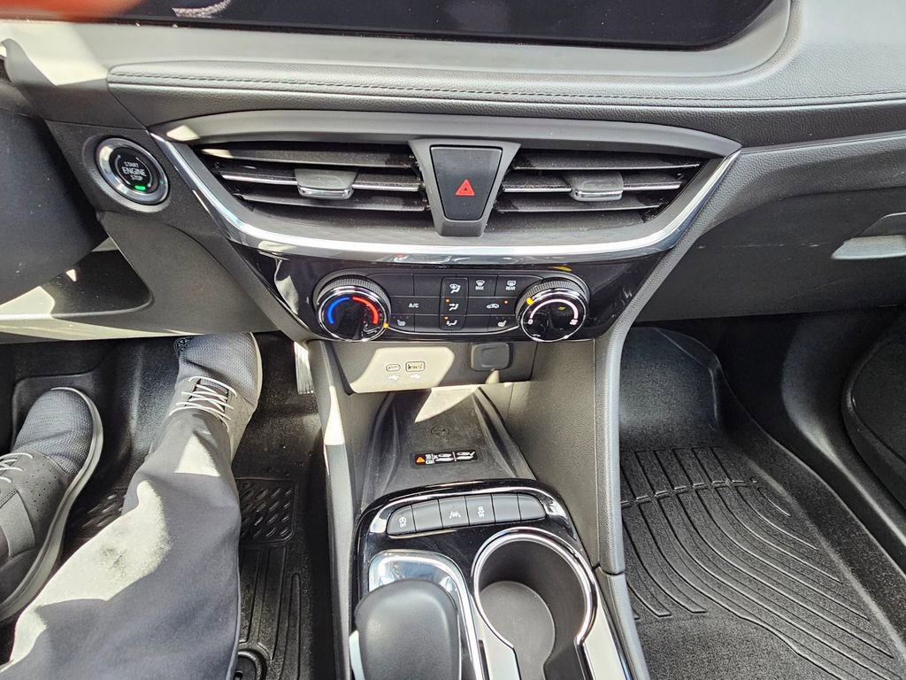 Used 2024 Buick Encore GX Sport Touring w/ Comfort Package image 22