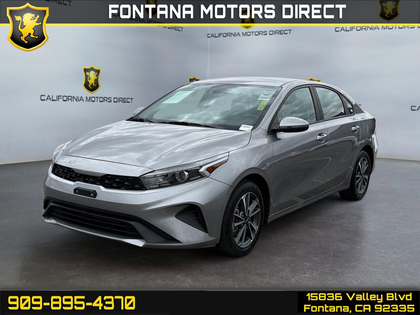 Used 2023 Kia Forte LXS w/ LXS Technology Package FWD image 1