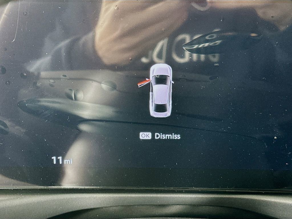 New 2026 Nissan Sentra SR w/ SR Premium Package image 17