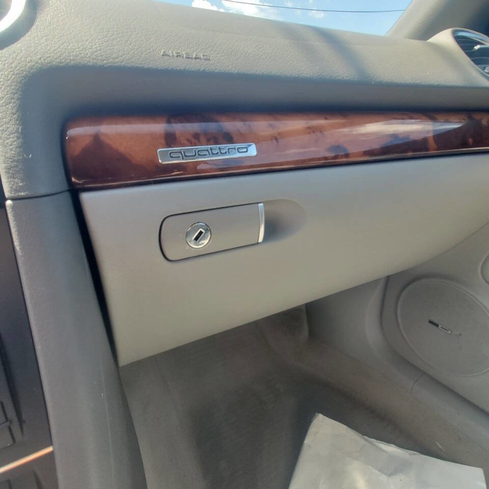 Used 2005 Audi A4 3.0 AWD/4WD image 22