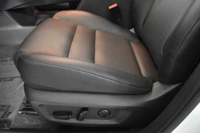 Certified 2026 Nissan Rogue SV w/ SV Premium Package AWD/4WD image 12