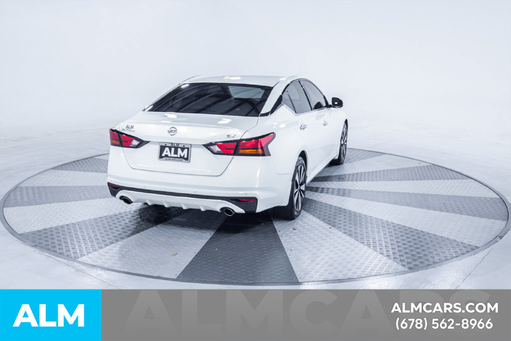 Used 2020 Nissan Altima 2.5 SV FWD image 9