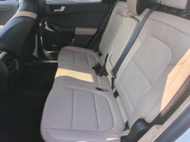 Used 2020 Ford Escape Titanium AWD/4WD image 29