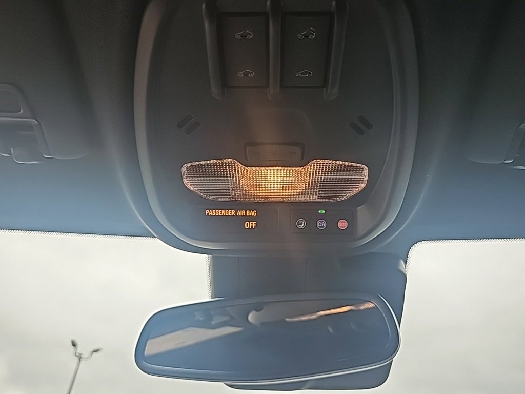 New 2025 Buick Envista Avenir image 26