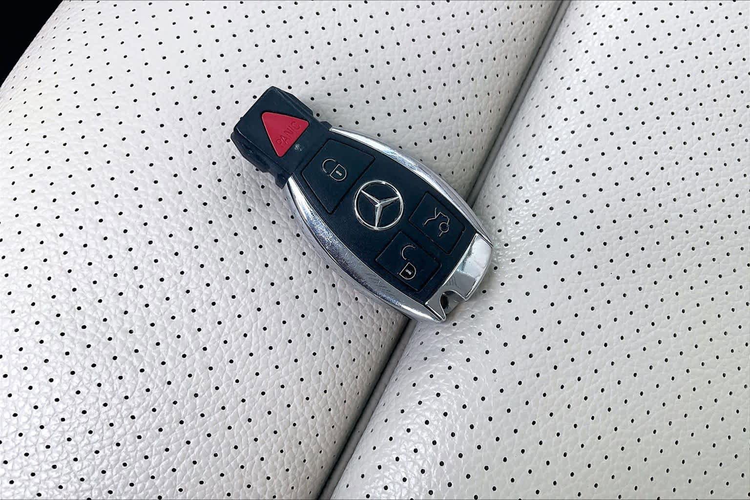 Used 2019 Mercedes-Benz GLC 300 4MATIC image 13