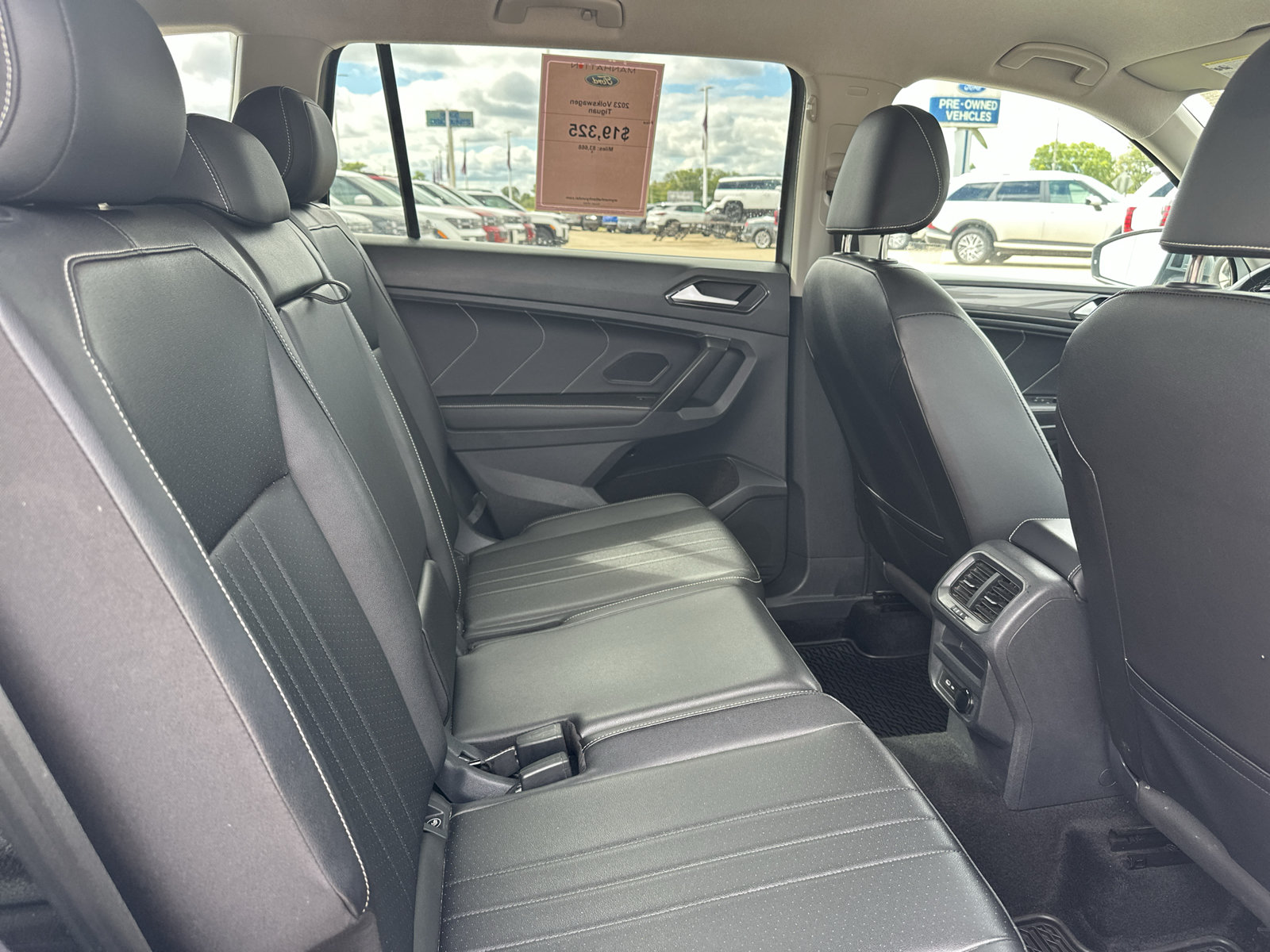 Used 2023 Volkswagen Tiguan SE FWD image 4