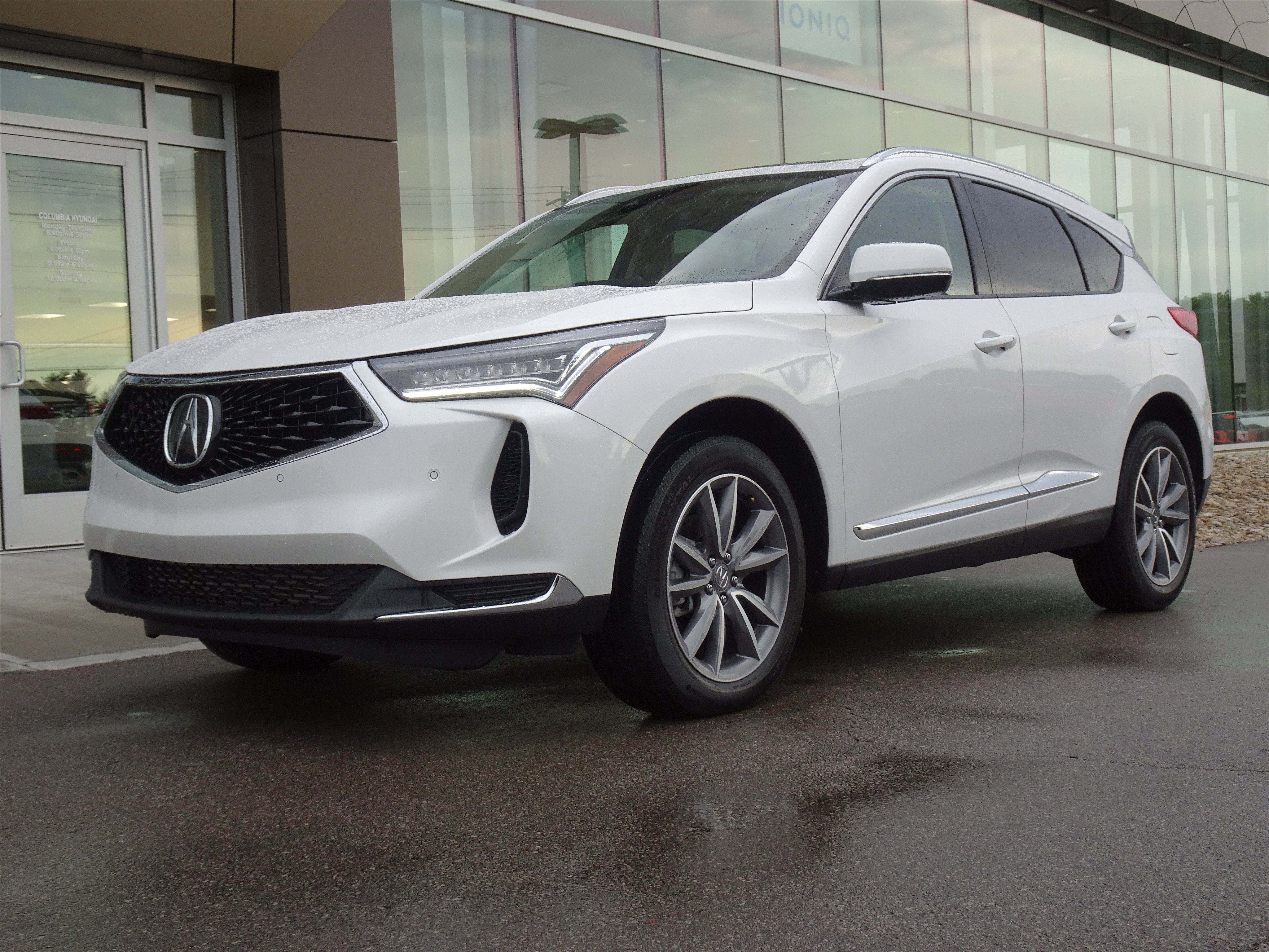 Used 2024 Acura RDX w/ Technology Package AWD/4WD video 1