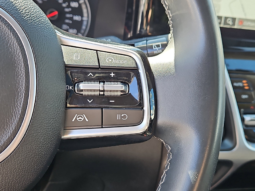 Certified 2023 Kia Sorento S w/ Panoramic Sunroof Package AWD/4WD image 27
