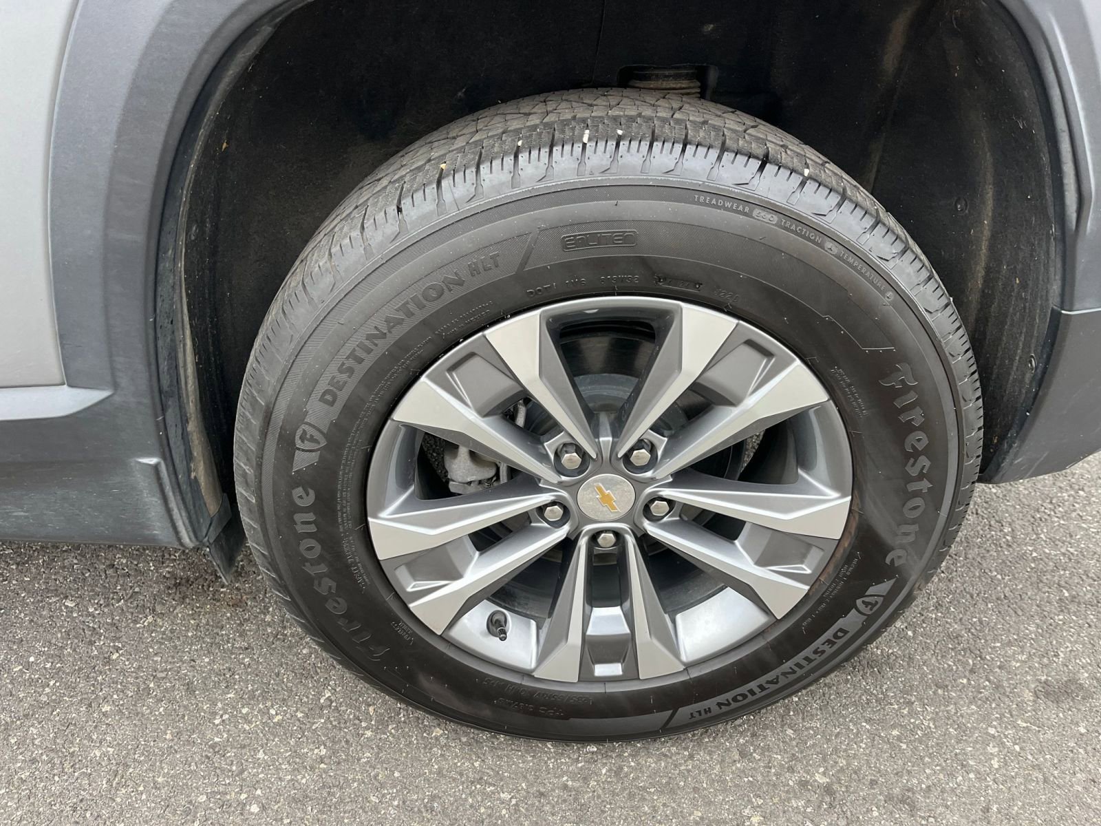 Used 2025 Chevrolet Equinox LT image 29