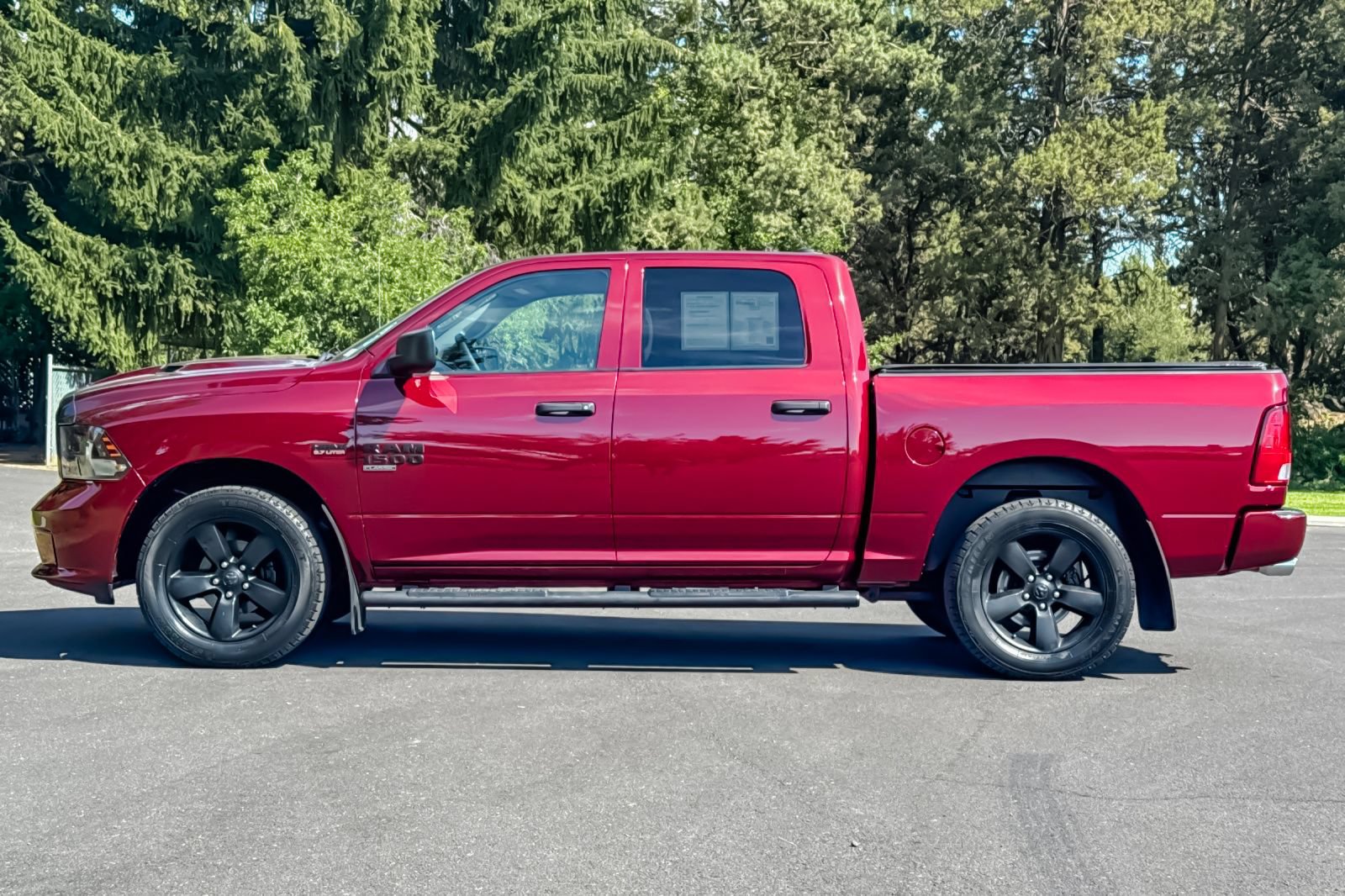 Used 2019 RAM 1500 Express w/ Wheel & Sound Group AWD/4WD image 8