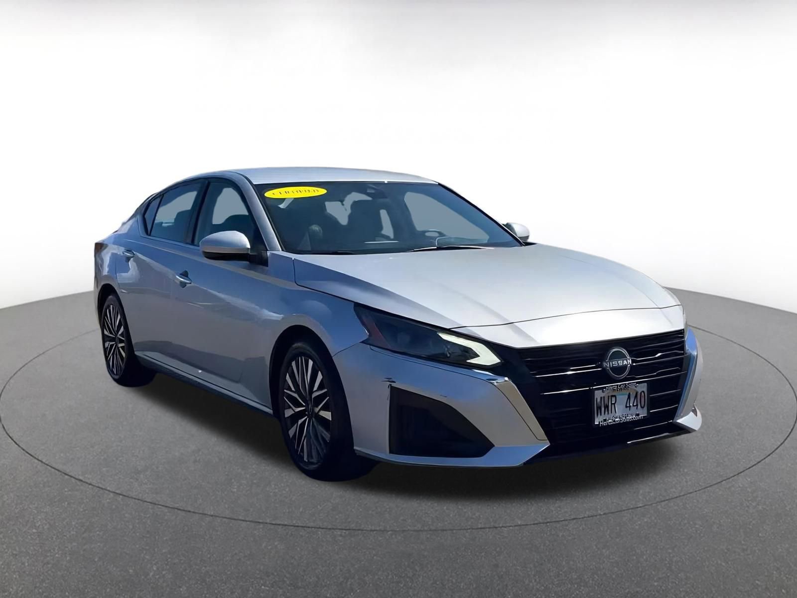 Used 2023 Nissan Altima 2.5 SV image 3