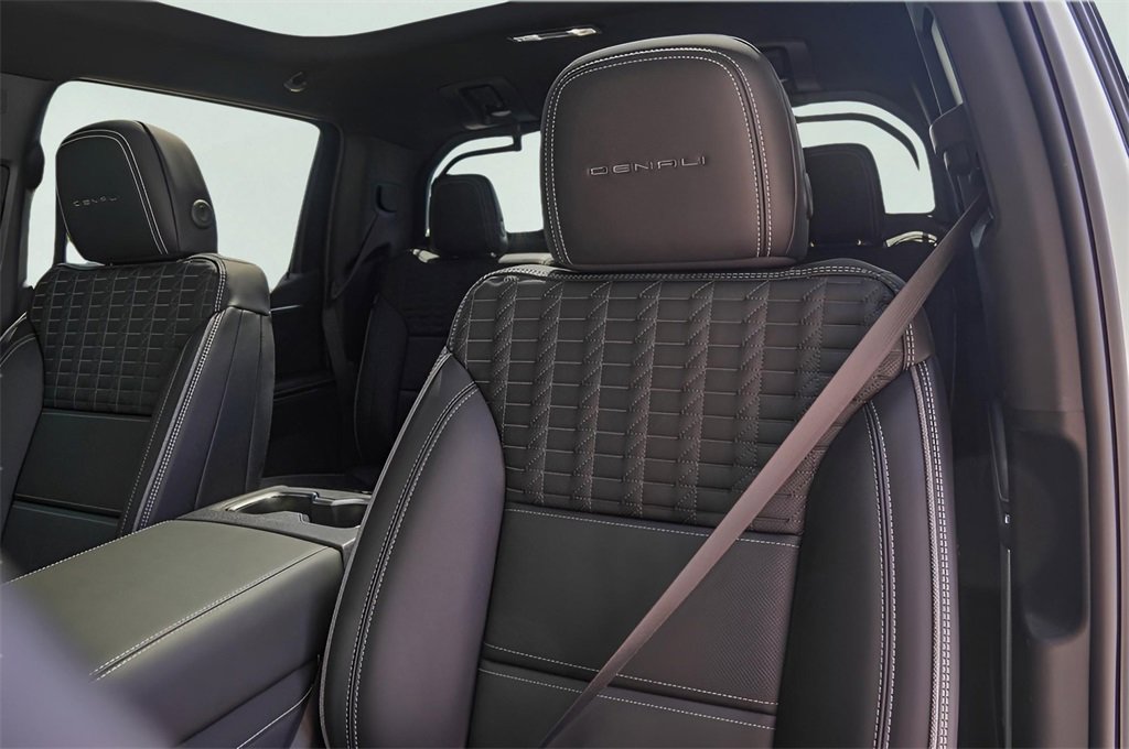 New 2025 GMC Sierra EV Denali image 8