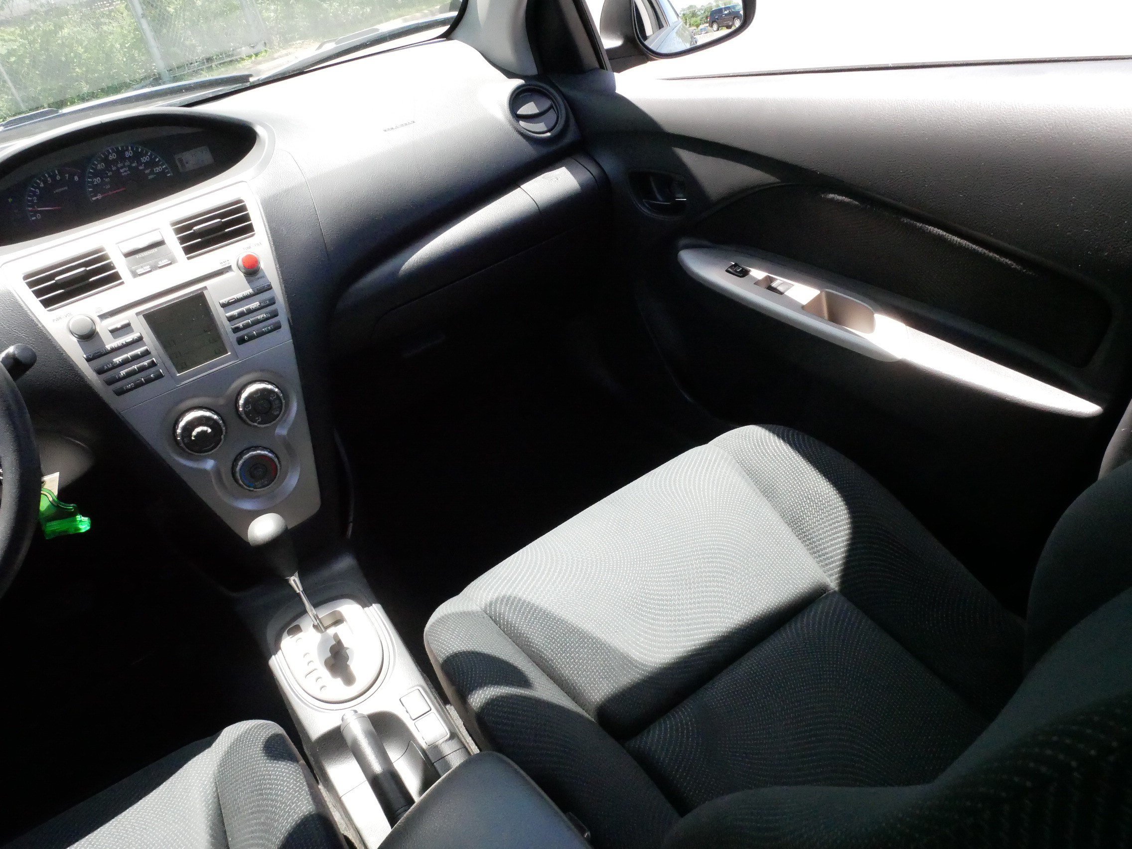 Used 2011 Toyota Yaris Sedan w/ PWR Pkg w/Steel Wheels FWD image 11