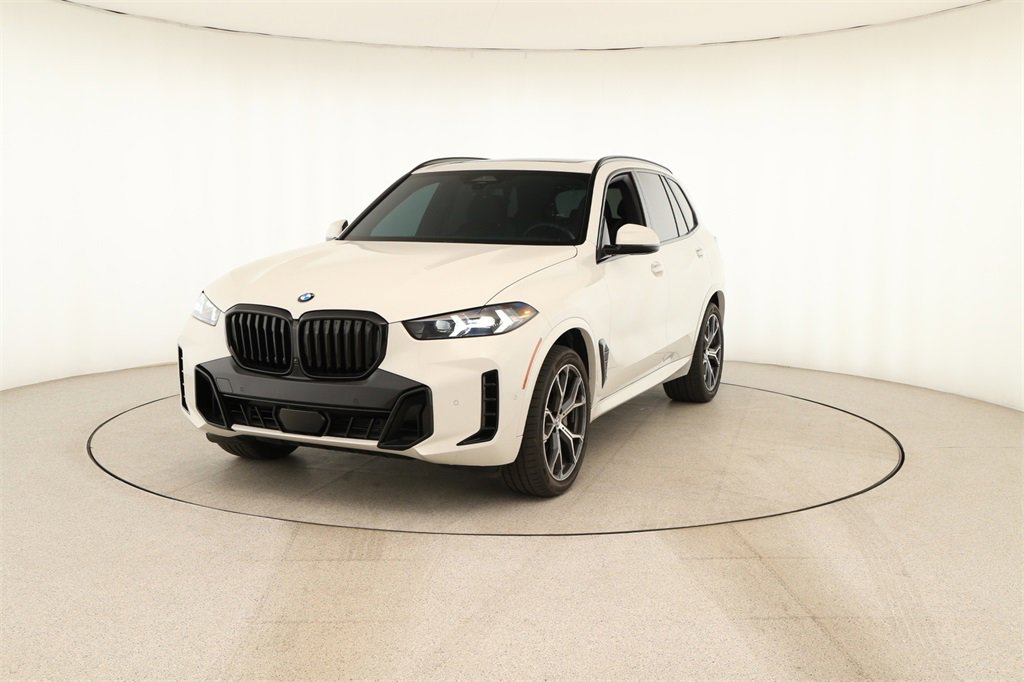 Used 2024 BMW X5 sDrive40i w/ M Sport Package image 12