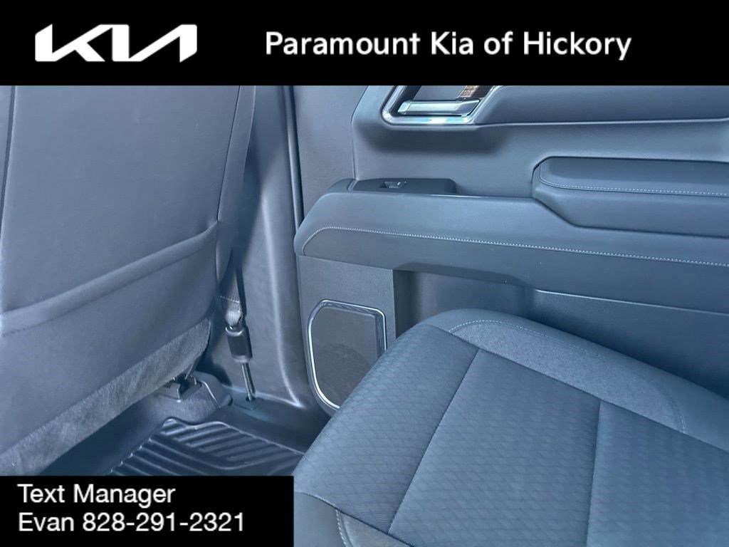 Used 2023 Chevrolet Silverado 1500 LT image 16