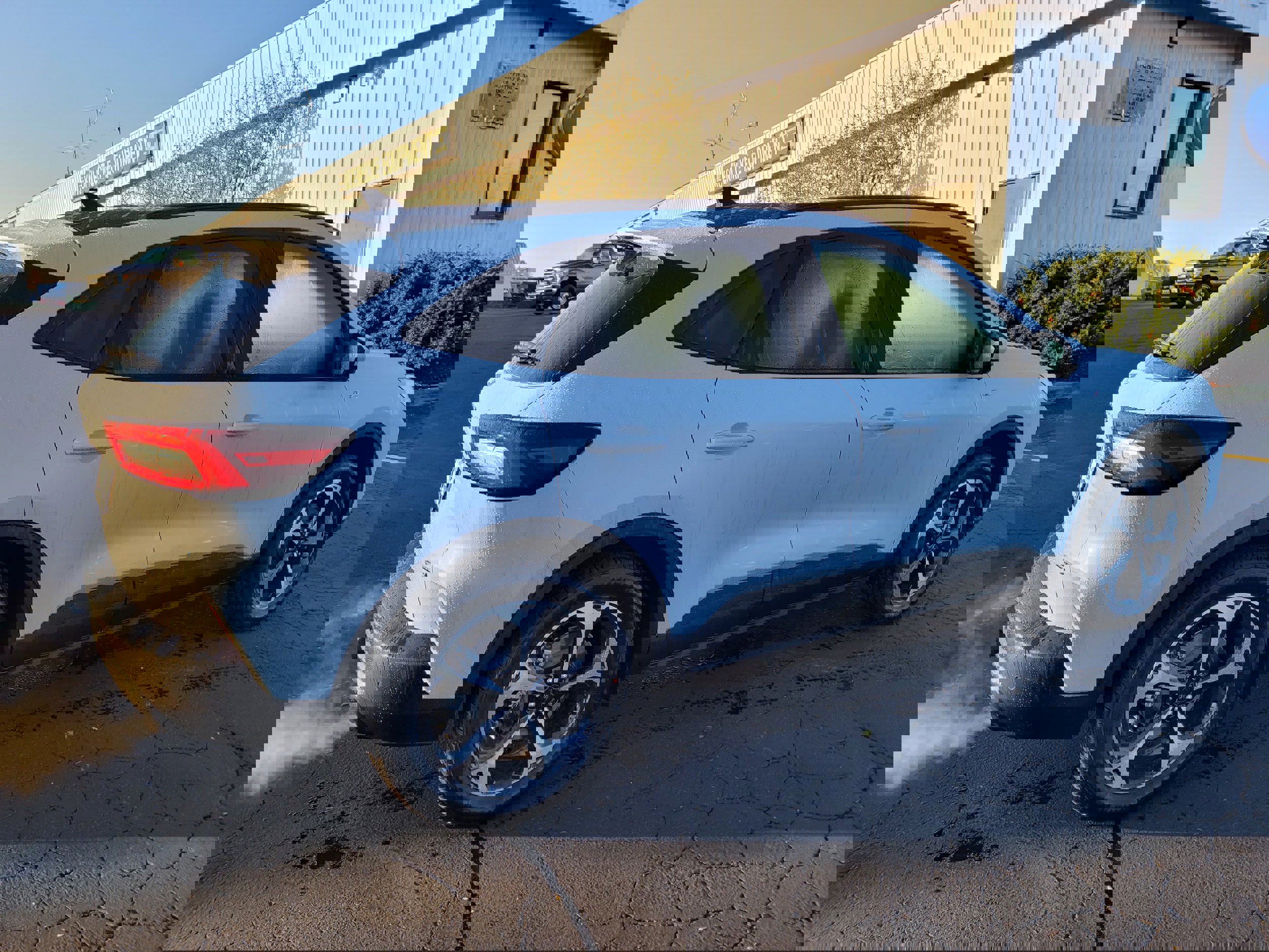 New 2025 Ford Escape ST-Line Elite w/ Tech Pack #2 image 6