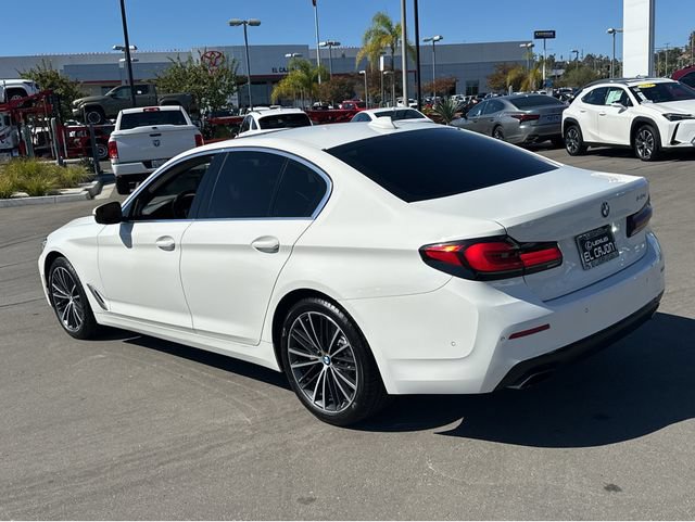 Used 2021 BMW 540i w/ Premium Package RWD image 4