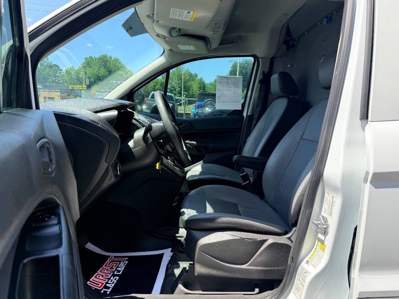 Used 2017 Ford Transit Connect XL FWD image 24