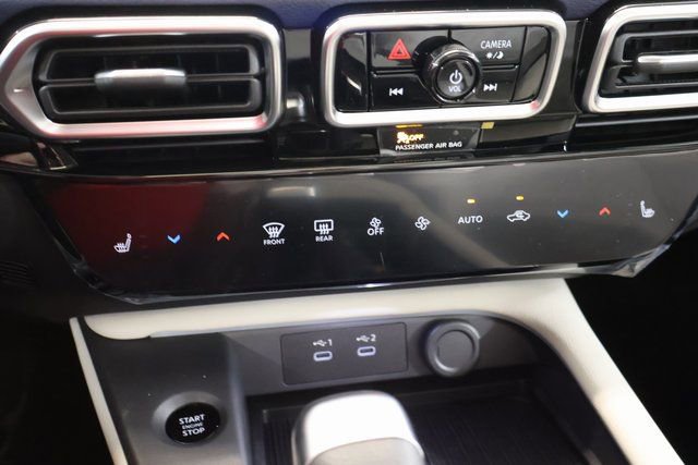 New 2026 Nissan Sentra SL w/ Floor Mat Package image 20