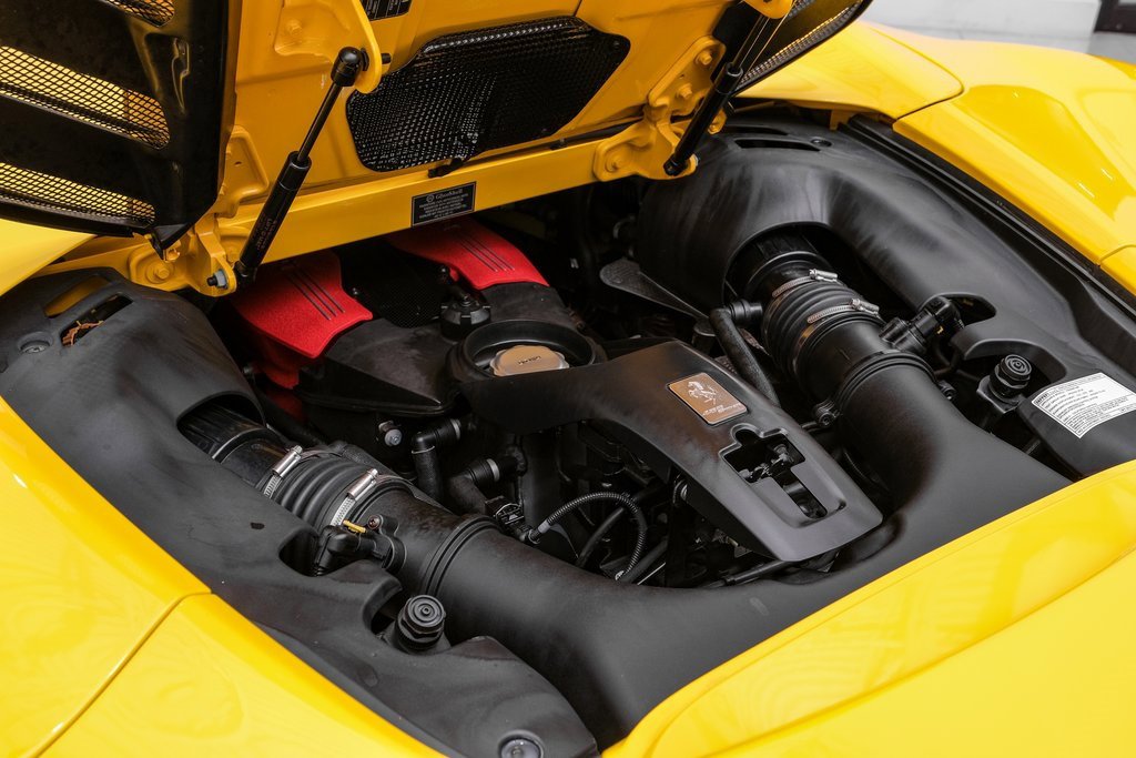 Used 2017 Ferrari 488 Spider image 46