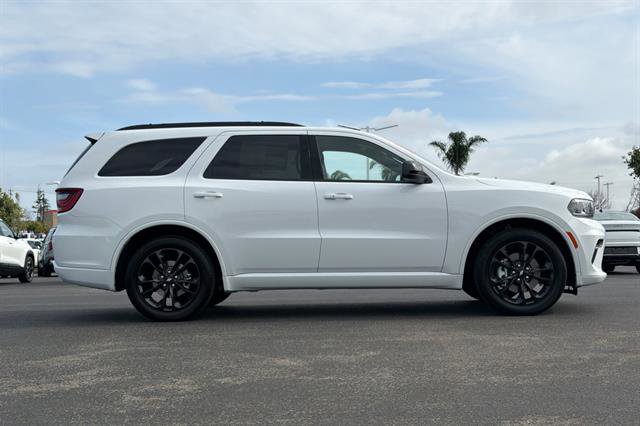 New 2026 Dodge Durango GT RWD image 3