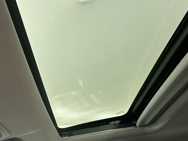 Used 2018 Honda CR-V Touring image 34