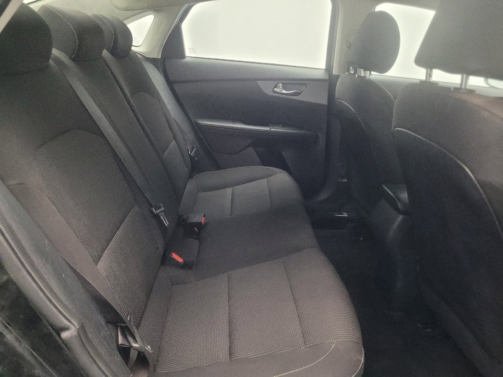 Used 2021 Kia Forte LXS FWD image 19