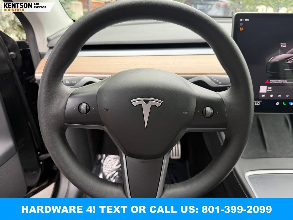 Used 2023 Tesla Model Y Performance AWD/4WD image 16