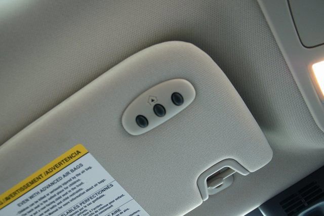 Used 2023 Lincoln Nautilus Reserve w/ Equipment Group 201A image 25