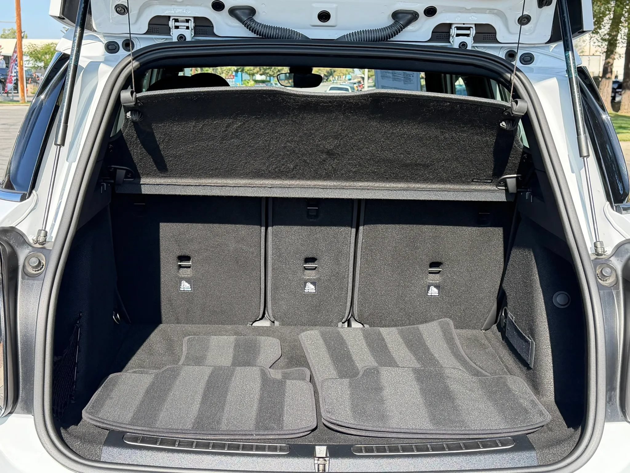 Used 2019 MINI Cooper Countryman S w/ Storage Package FWD image 15