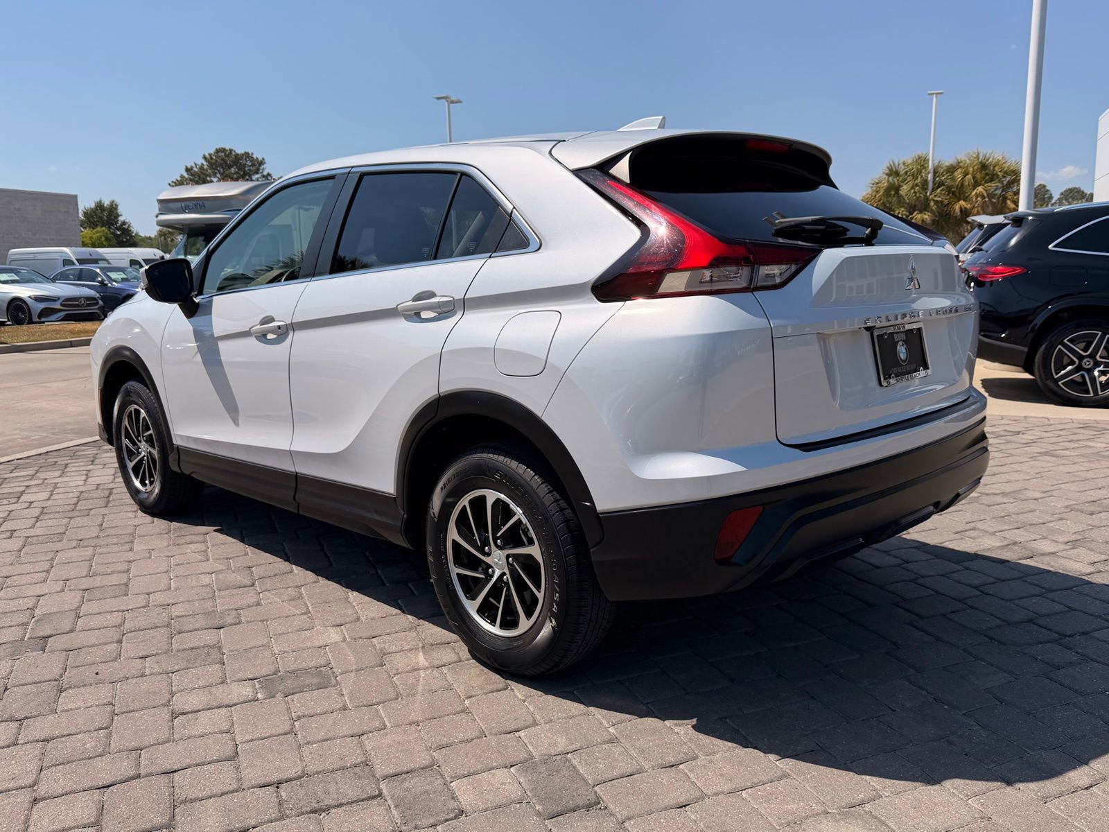 Used 2022 Mitsubishi Eclipse Cross ES AWD/4WD image 10