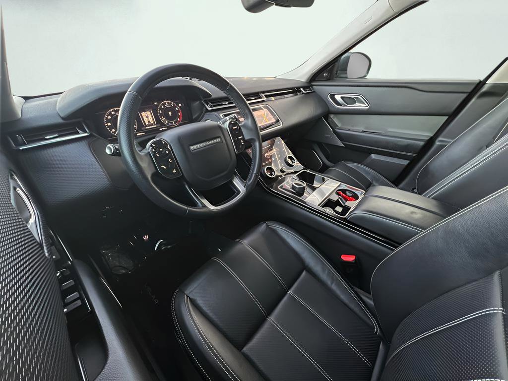 Used 2018 Land Rover Range Rover Velar S image 15