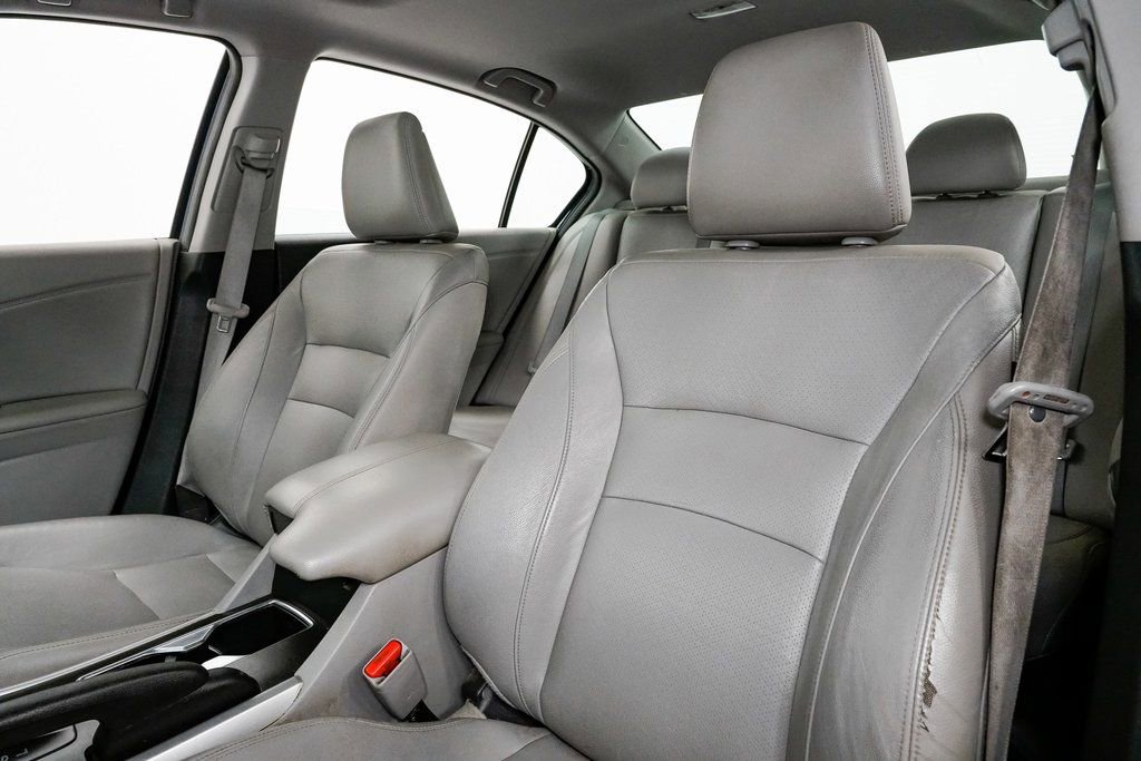 Used 2015 Honda Accord EX-L image 9
