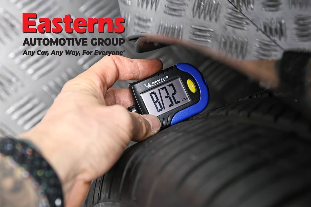 Used 2025 Dodge Charger R/T Scat Pack w/ Track Pack image 25