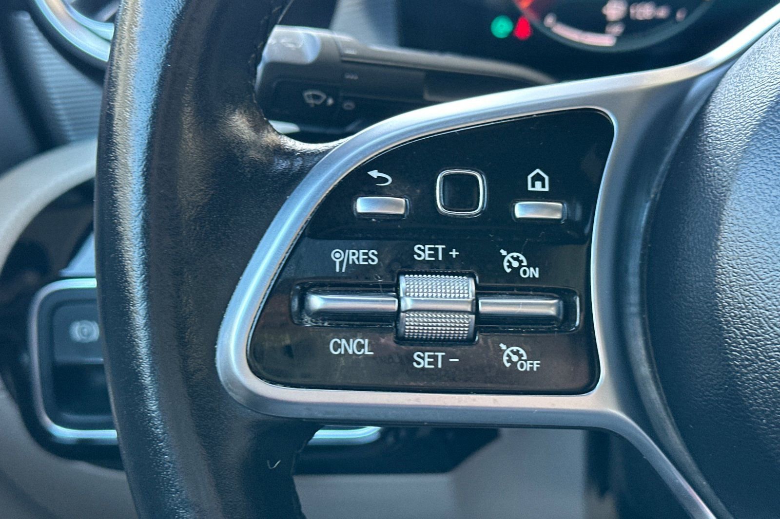 Used 2022 Mercedes-Benz A 220 image 30