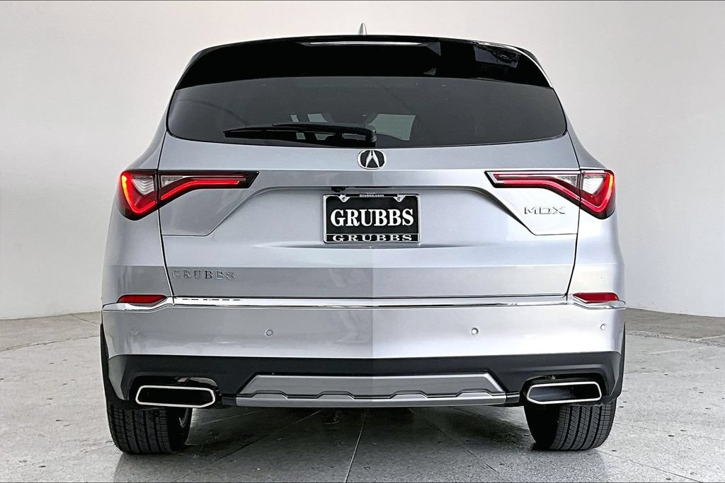 Certified 2026 Acura MDX w/ Technology Package FWD image 4