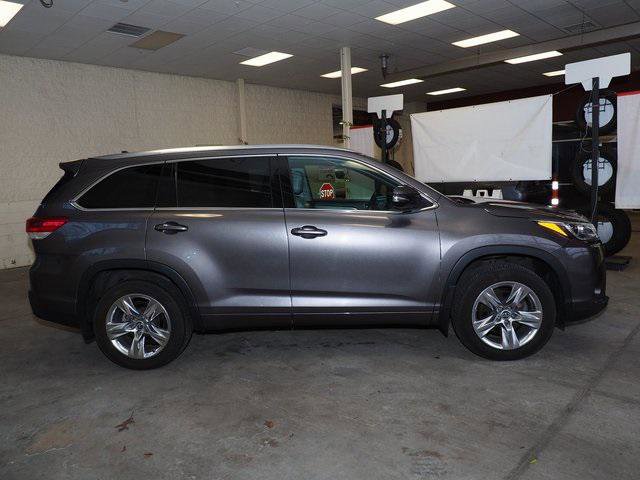 Certified 2018 Toyota Highlander Limited image 5