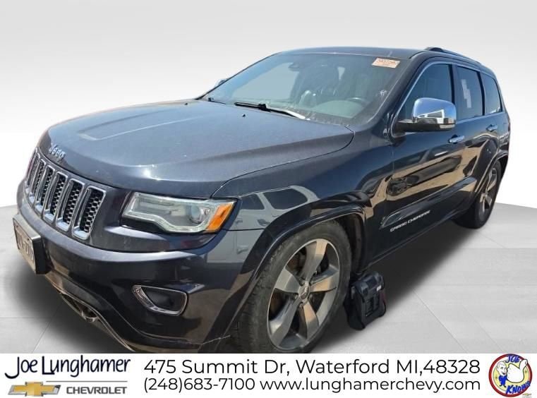 Used 2016 Jeep Grand Cherokee Overland w/ Advanced Technology Group AWD/4WD image 9