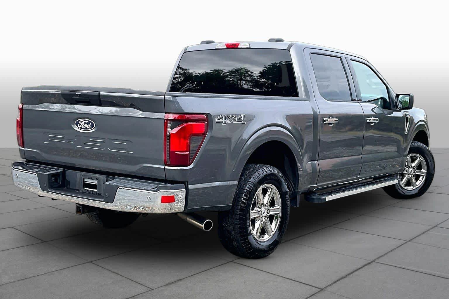 Used 2025 Ford F150 XLT w/ Equipment Group 301A Standard AWD/4WD image 13