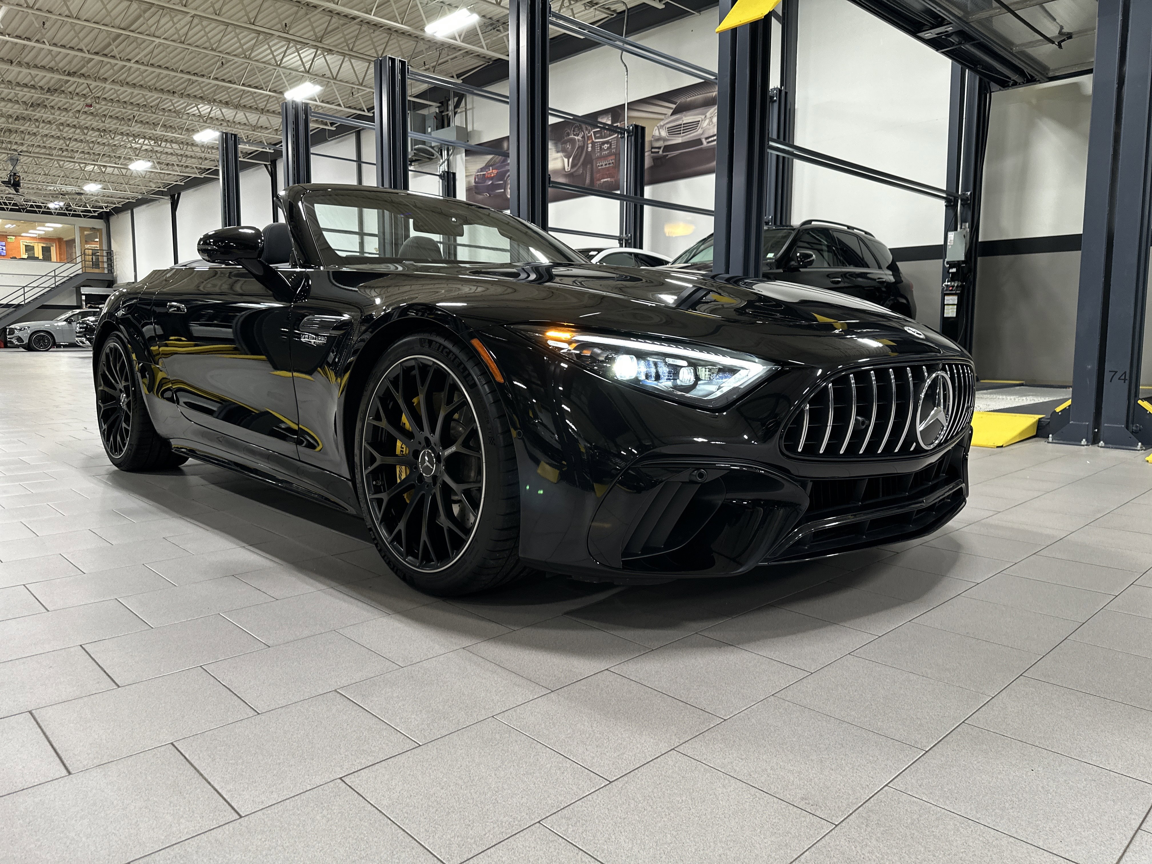 Certified 2022 Mercedes-Benz SL 63 AMG 4MATIC image 54