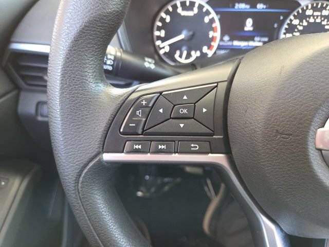 Used 2022 Nissan Altima 2.5 SV FWD image 13